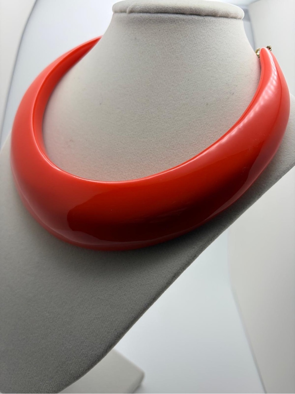 Bold Coral-Red Collar Necklace for Women